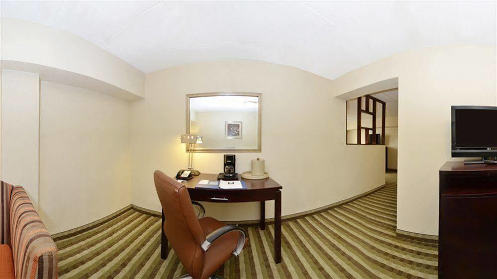 La Quinta Inn & Suites By La Quinta Inn & Suites By Wyndham Washington Dc Noma Extérieur photo